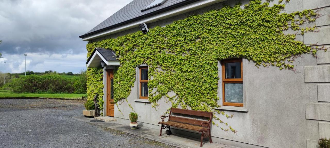 The Garden Gates Guest Accommodation Касълбар Екстериор снимка